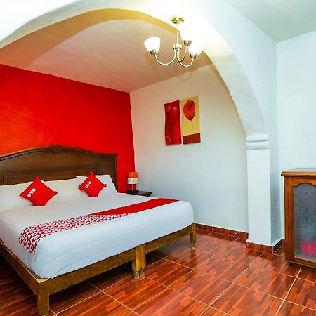 Oyo Posada De Los Angeles, Pátzcuaro Dış mekan fotoğraf