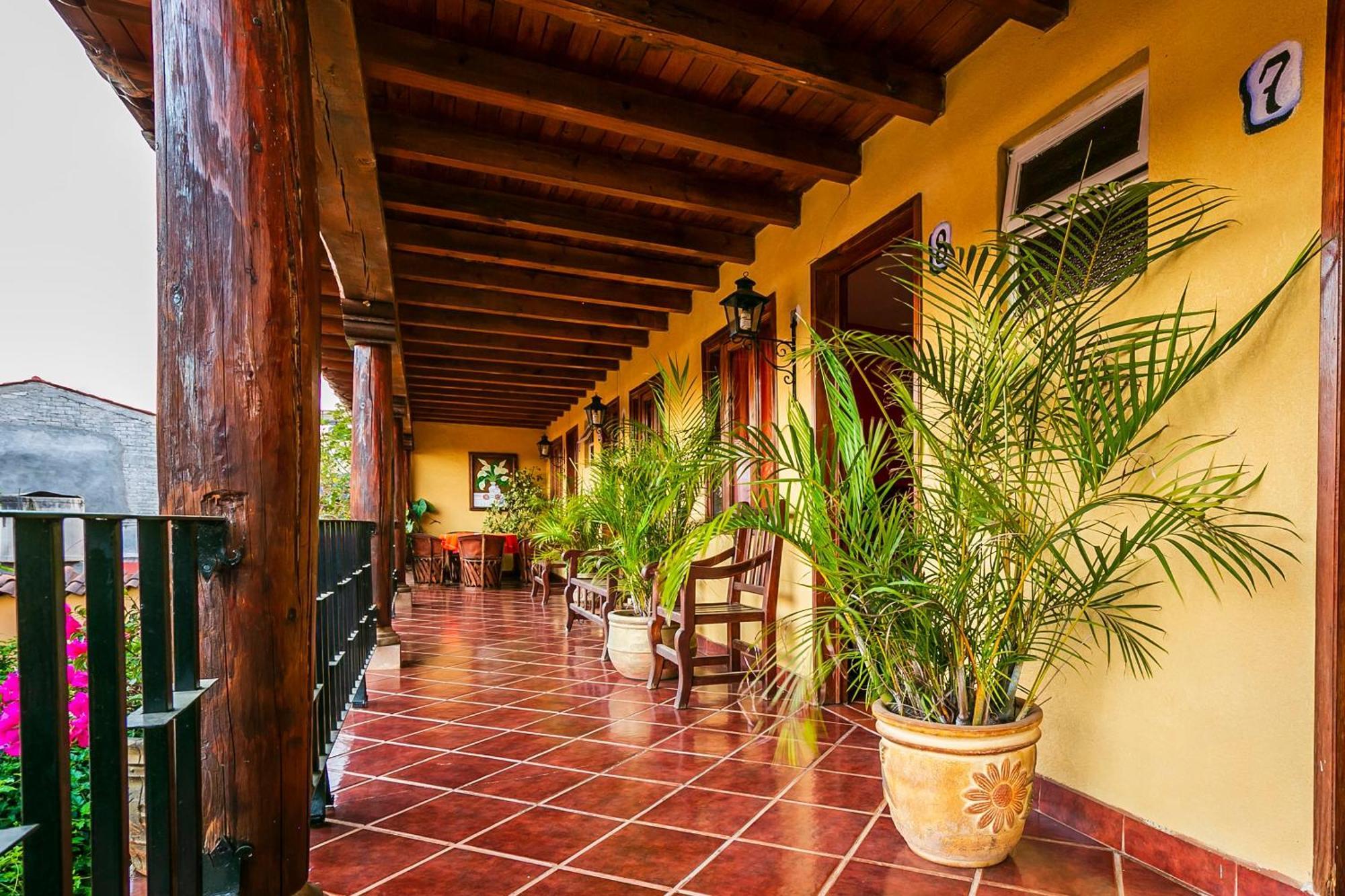 Oyo Posada De Los Angeles, Pátzcuaro Dış mekan fotoğraf