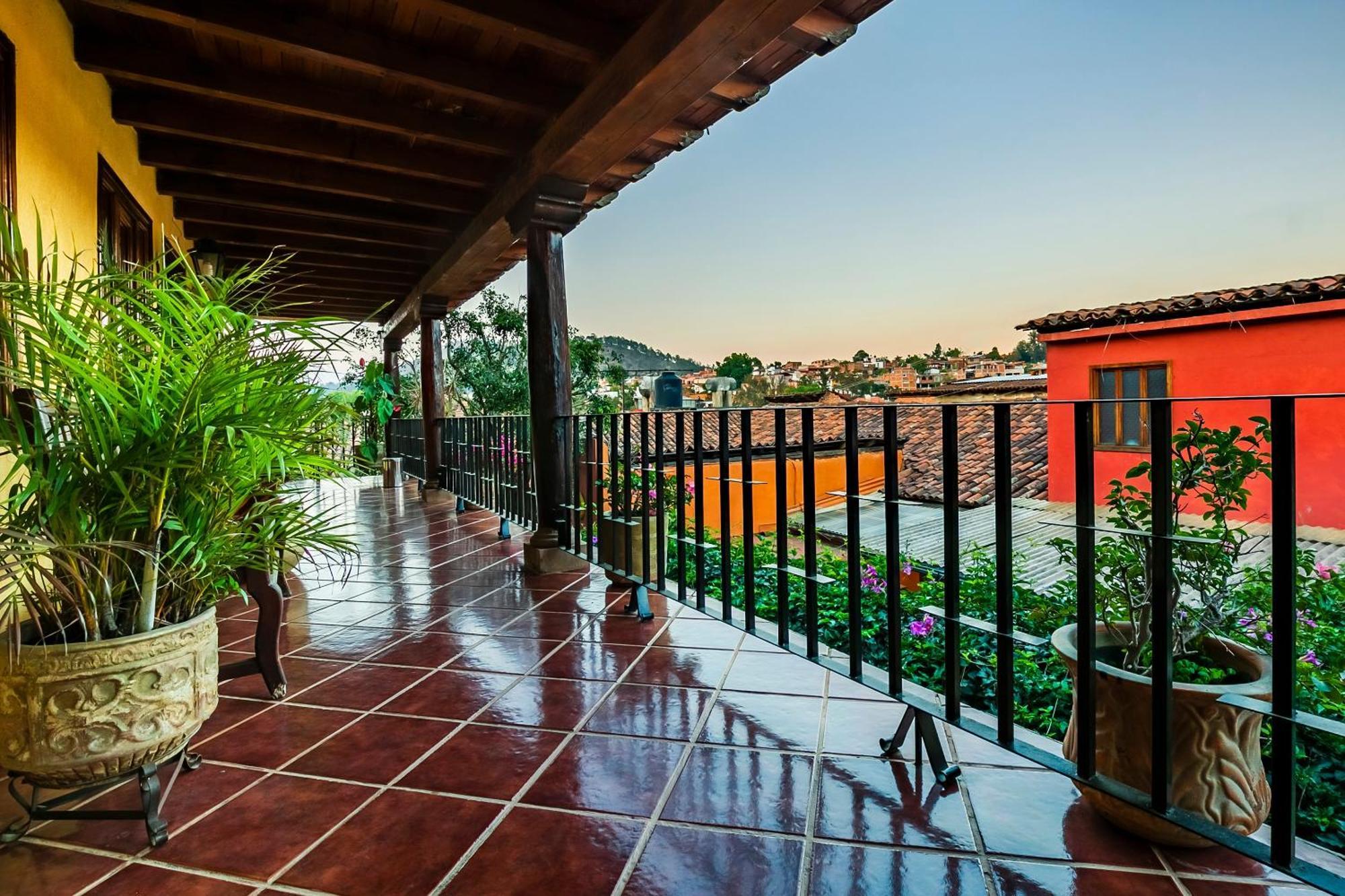 Oyo Posada De Los Angeles, Pátzcuaro Dış mekan fotoğraf